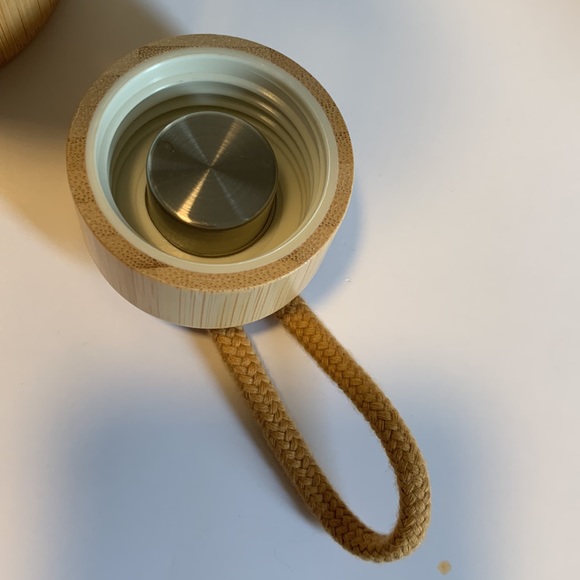 Earth Elements crystal water bottle NEW - Picture 4 of 5